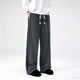thumbnail image 5 of Pantalones cargo de poliéster con laminación lateral y cordón ajustable de color liso para hombre, 5 of 5