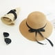 thumbnail image 3 of Sombrero de paja para niñas, sombrero flexible de playa para verano, sombrero de visera de viaje de ala ancha para niños con lazo para niñas de 9 a 18 años, 2 piezas, 3 of 4