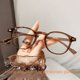 thumbnail image 3 of Gafas de presbicia anti-luz azul con montura redonda pequeña retro de moda para mujeres, gafas de presbicia HD personalizadas de moda para hombres mayores, 3 of 5