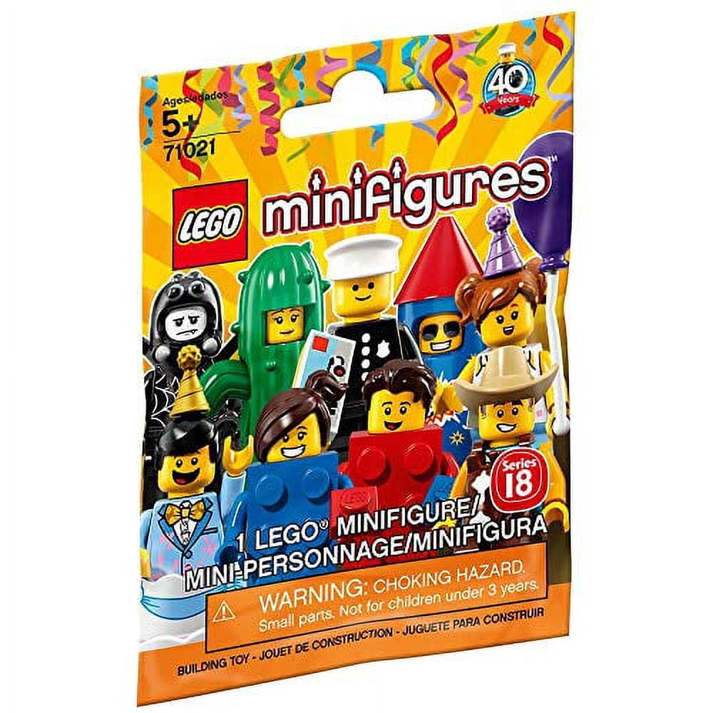 LEGO Series 18 Collectible Party Minifigure - Retro Officer 1978