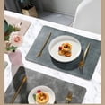 thumbnail image 5 of Mantel individual con estampado de piel de vaca de cuero PU de primavera, tapete aislante antideslizante cuadrado, mantel de mesa de estilo minimalista, mantel individual de hotel, 5 of 5