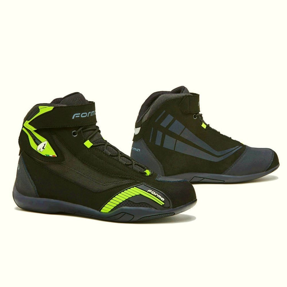 street riding shoes