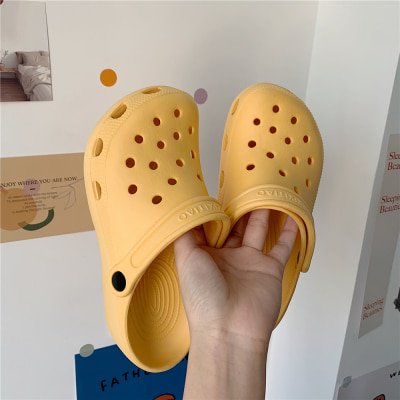 

Women Sandals Hole Shoes Men Beach Shoes Light Sandals Home Slippers Outdoor Summer Wading Sneaker Leisure Shoes Big Size