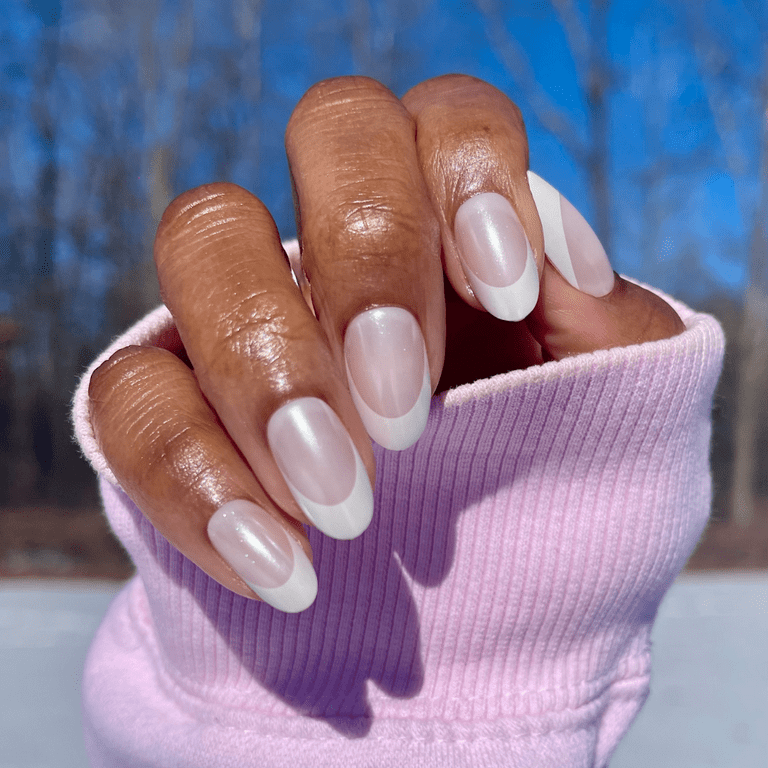 Olive & June Medium Oval Chrome French Press-On Nails 42 Pieces