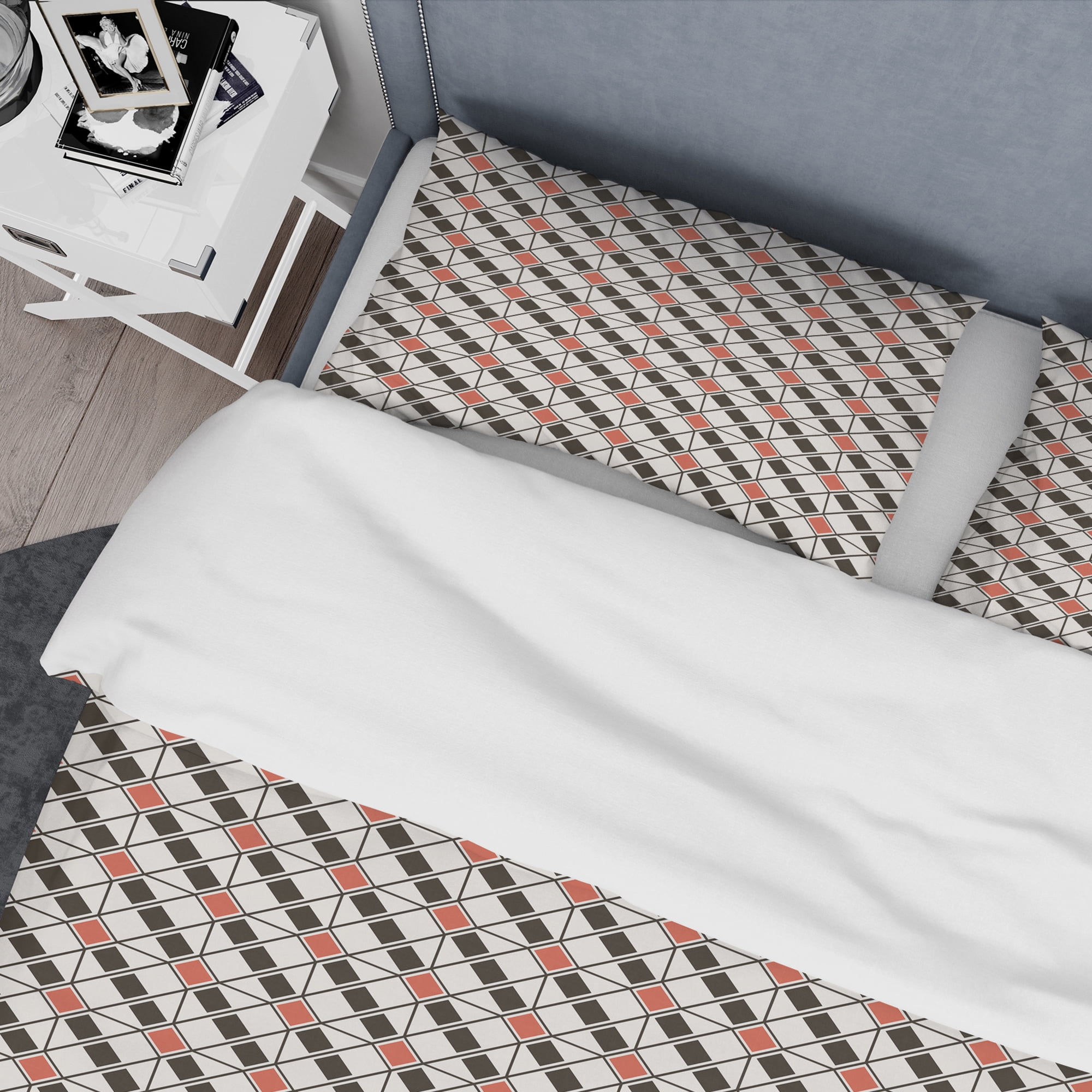 Designart 'Abstract Design Retro Pattern IV' Mid-Century Modern Duvet Cover Set