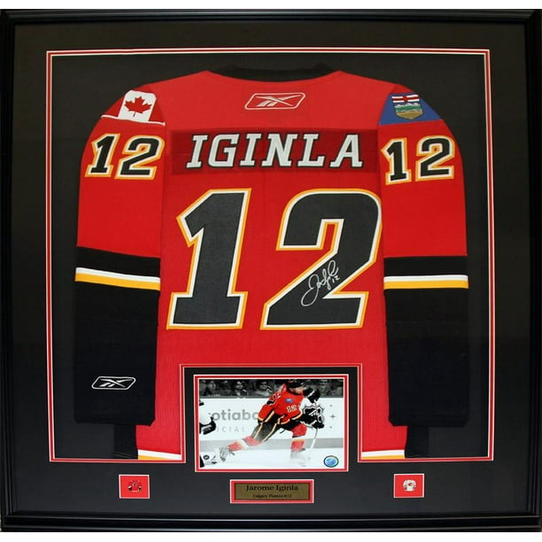 Jarome Iginla Calgary Flames Signed Jersey Hockey Collector Frame