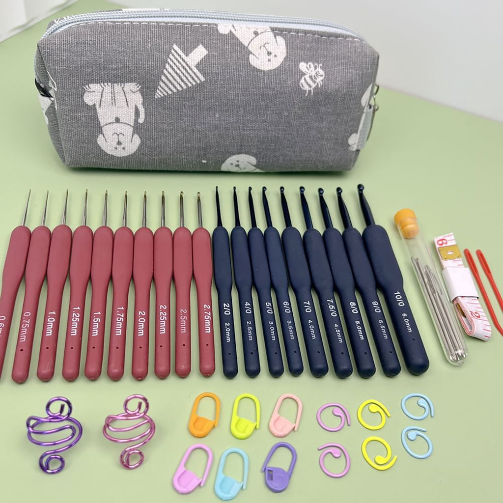 19 Size Crochet Hooks Set 0.6-6.0mm Ergonomical Crochet Hooks with Case Crochet Needle for Experienced Crochet Lovers