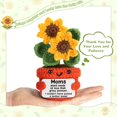 thumbnail image 3 of Muñeca de felpa con forma de girasol tejida a mano, regalo para mamá, 13 cm, 3 of 7