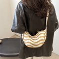 thumbnail image 4 of Crossbody Bag Women Nylon Cierre La Dumpling Half Moon, 4 of 6