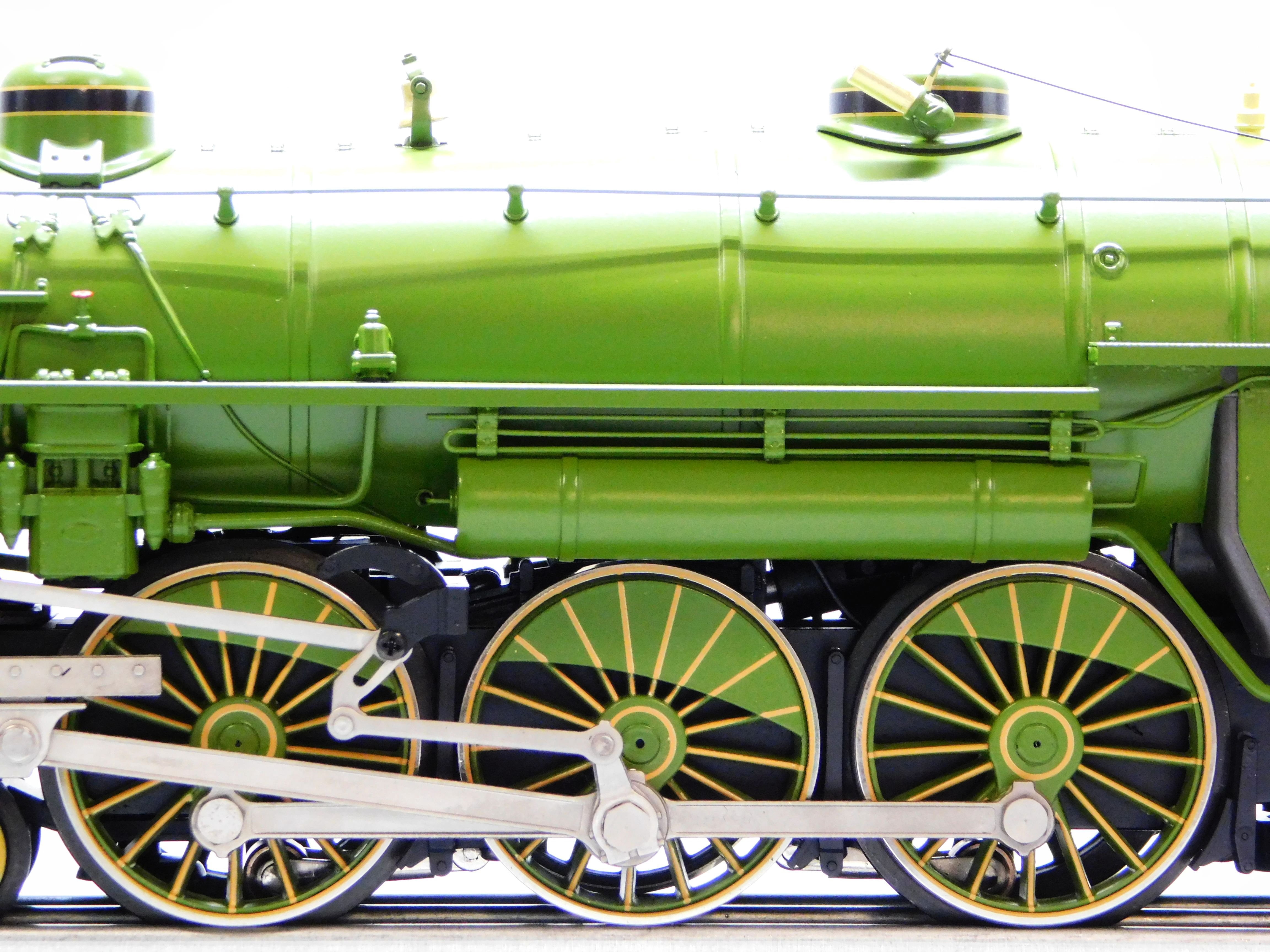 24e7e98f-d869-4f18-a6b5-