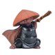 thumbnail image 1 of Pequeña estatua de monje escultura de té mascota arcilla Buda monje figurita adorno para Negro, 1 of 9