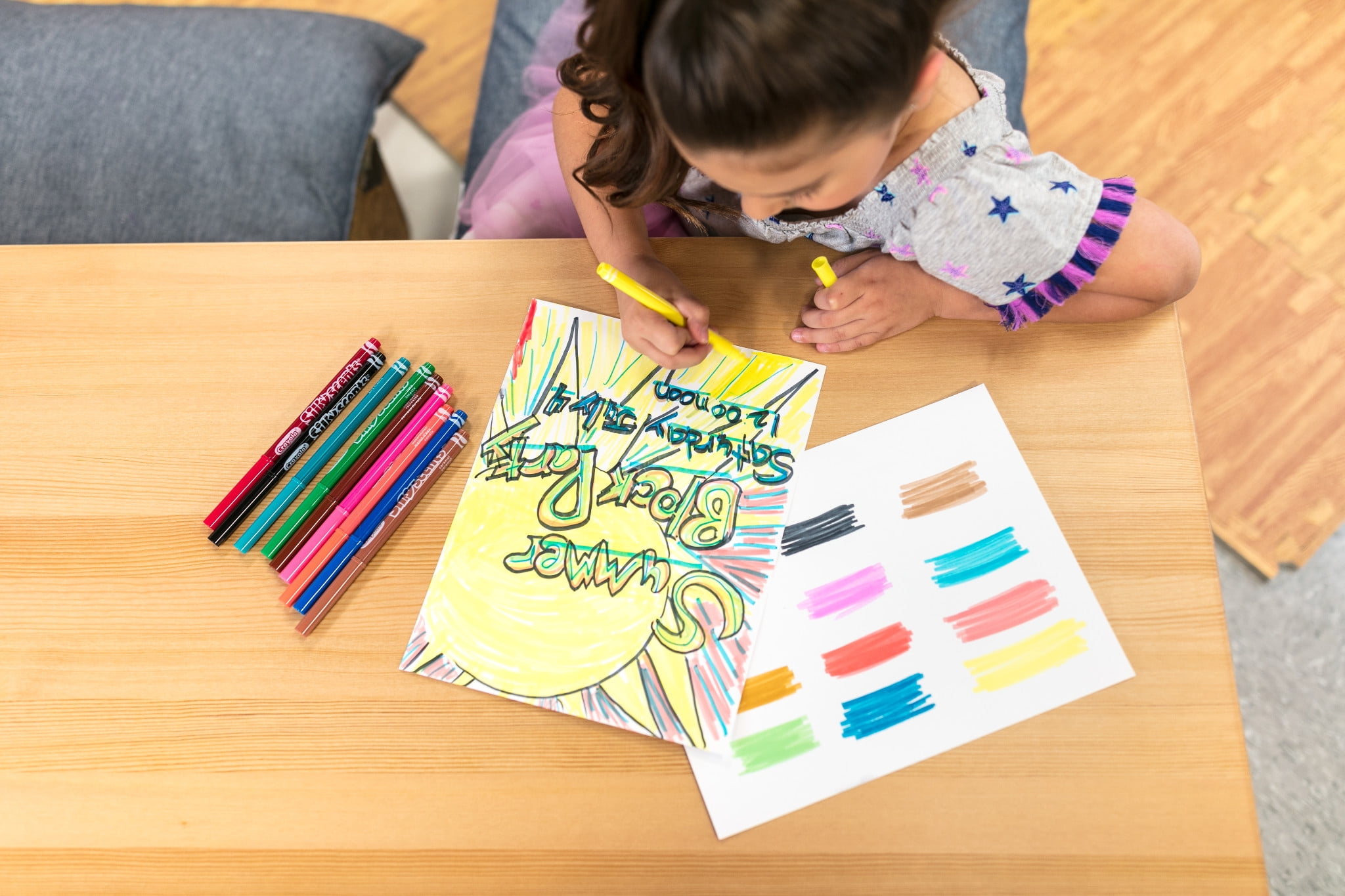 Crayola Silly Scents Sticker Maker Art Kit, Beginner Unisex Child, 40  Pieces 