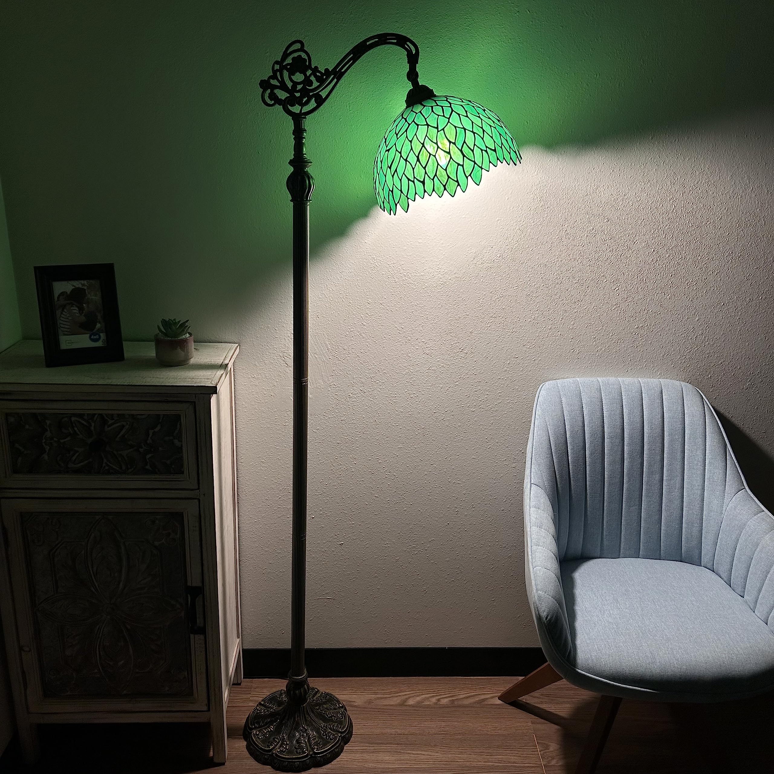 Tiffany Floor Lamp Green Leaves Stained Glass Gooseneck Adjustable LED Bulb Included for Living Room Bedroom 20"W*12"D*63"H