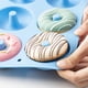 thumbnail image 3 of Molde de silicona para rosquillas para 6 rosquillas, juego de 2. Bandeja para hornear bagels de silicona de grado alimenticio, antiadherente, apta para lavavajillas, 3 of 5