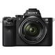 thumbnail image 3 of Cámara sin espejo Sony Alpha a7 II con lente FE 28-70 mm f/3.5-5.6 OSS ILCE7M2K/B con bolsa blanda, batería adicional, tarjeta de memoria de 64 GB, lector de tarjetas y accesorios esenciales Sony ILCE7M2K/B, 3 of 6