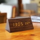 thumbnail image 4 of Reloj Digital Moderno, Pantalla LED, Día de la Semana, Reloj de Salón o de Oficina, Montaje en Escritorio o Pared, Reloj de Alarma, Reloj Electrónico, LED Marrón, 4 of 6