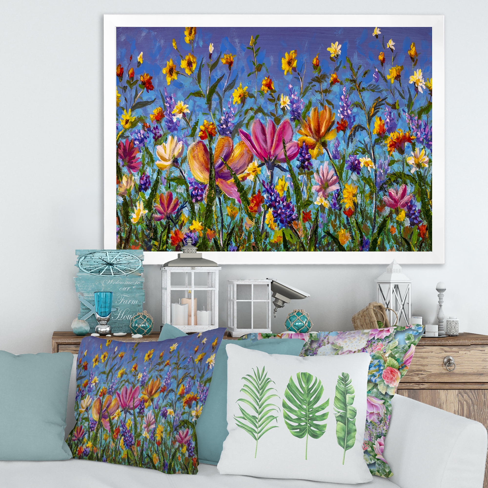 Designart 'Wildflowers and Daisies In Summer Garden Field I' Traditional Framed Art Print