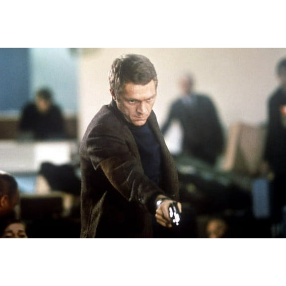 Steve McQueen classic pointing gun in airport Bullitt 24x36 Poster