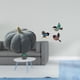 thumbnail image 2 of Cojines decorativos de calabaza de Halloween para sofá y pájaros de madera para colgar en la pared, letreros colgantes para dormitorio y jardín., 2 of 8