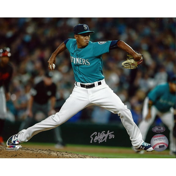 Edwin Diaz Autographed Seattle Mariners 8x10 Photo MCS Holo 107988