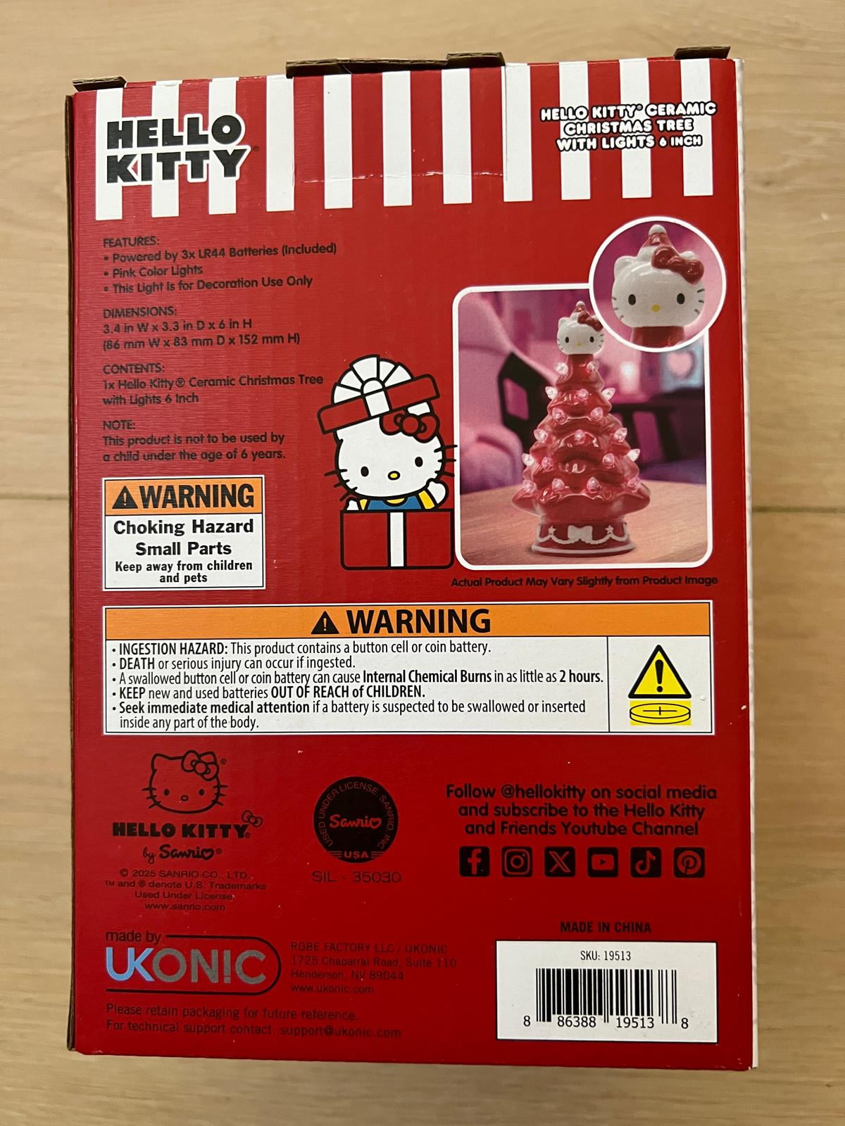 Hello Kitty Mini Ceramic Christmas Tree with red Lights – 6" Tall Holiday Decoration, Ages 6+