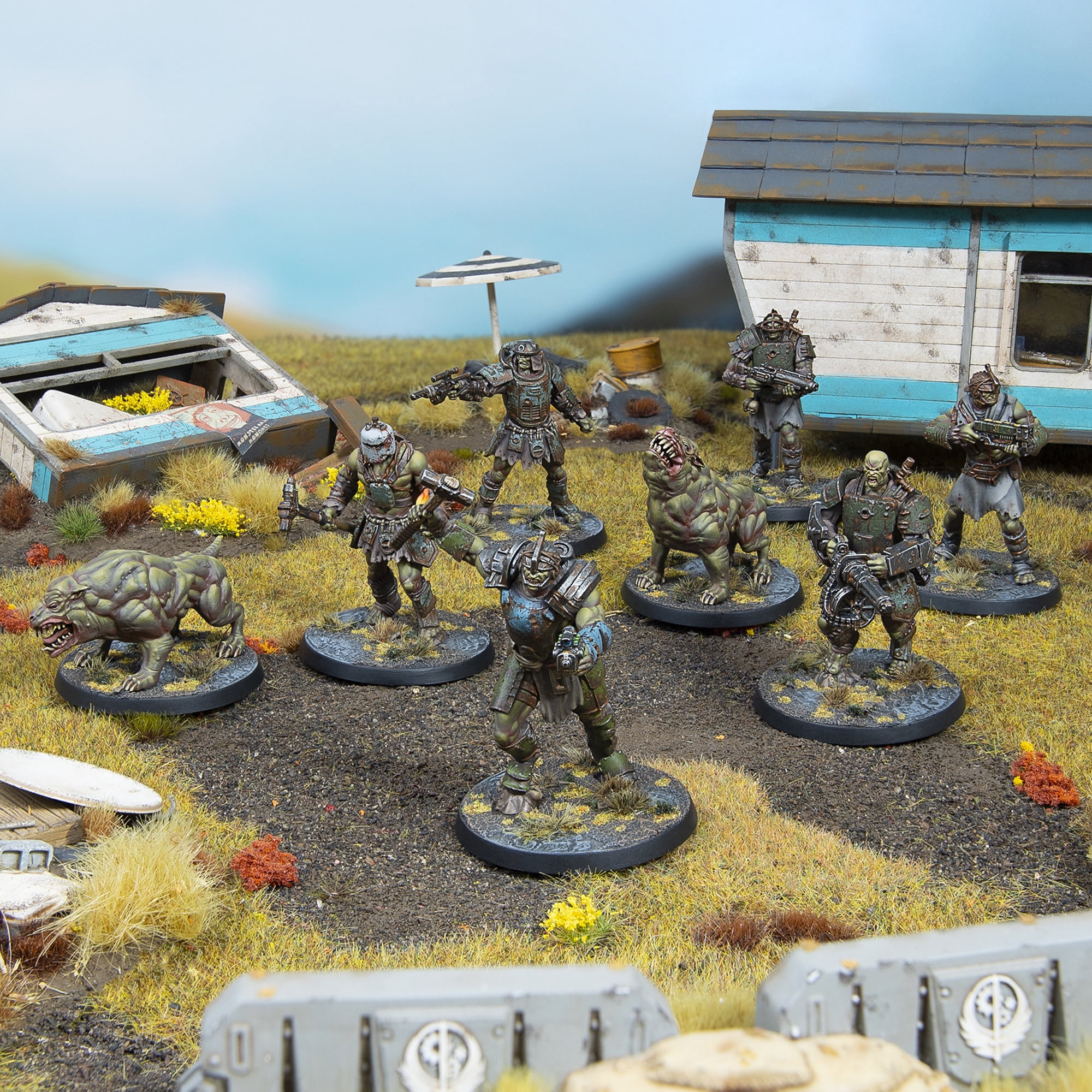 Fallout Miniatures: Super Mutants: Core Box - 8 Figure & Bases Set, Multi-Part Plastic, Unpainted & Unassembled, Licensed Tabletop Skirmish Wargame