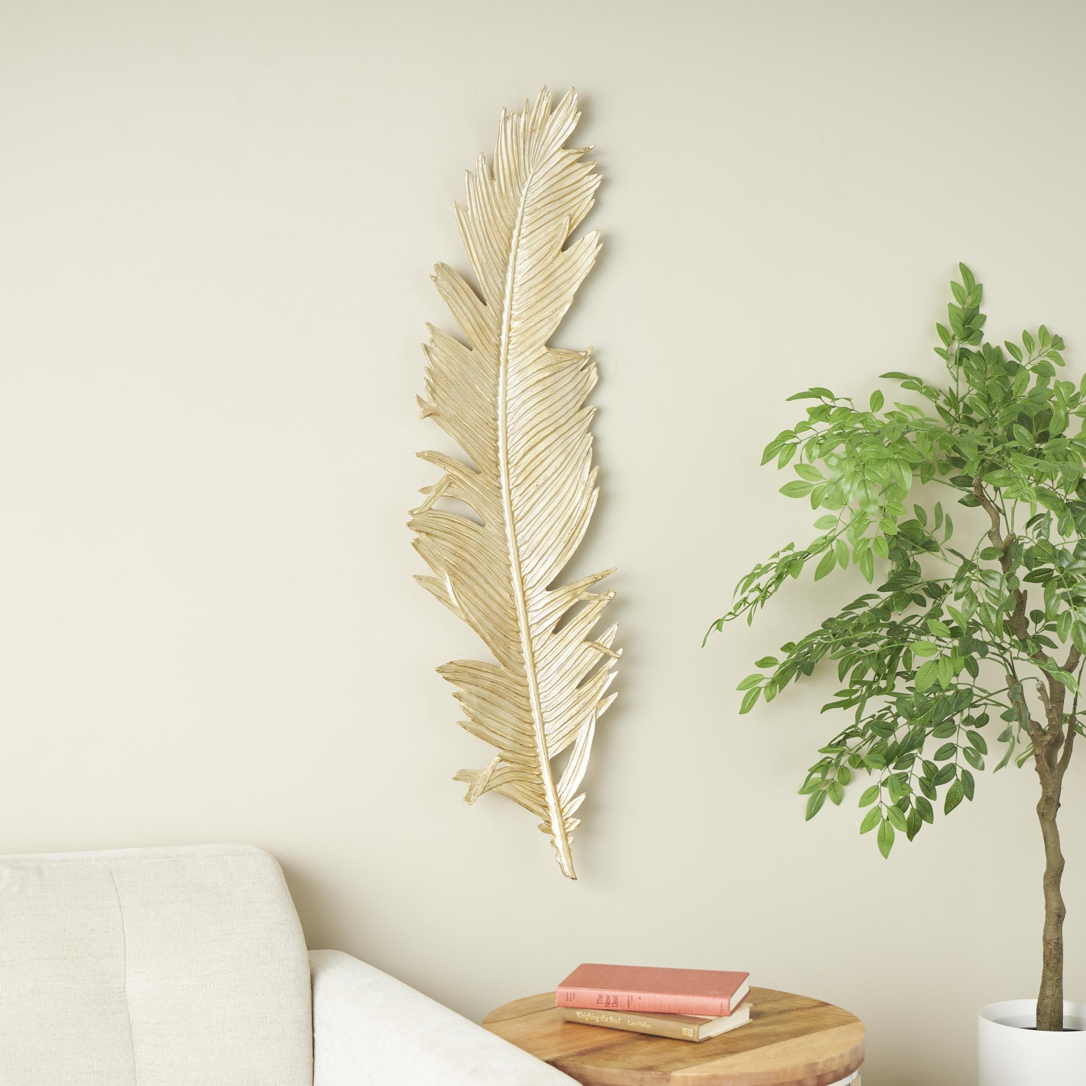 DecMode Gold Polystone Large Metallic Feather Bird Wall Decor