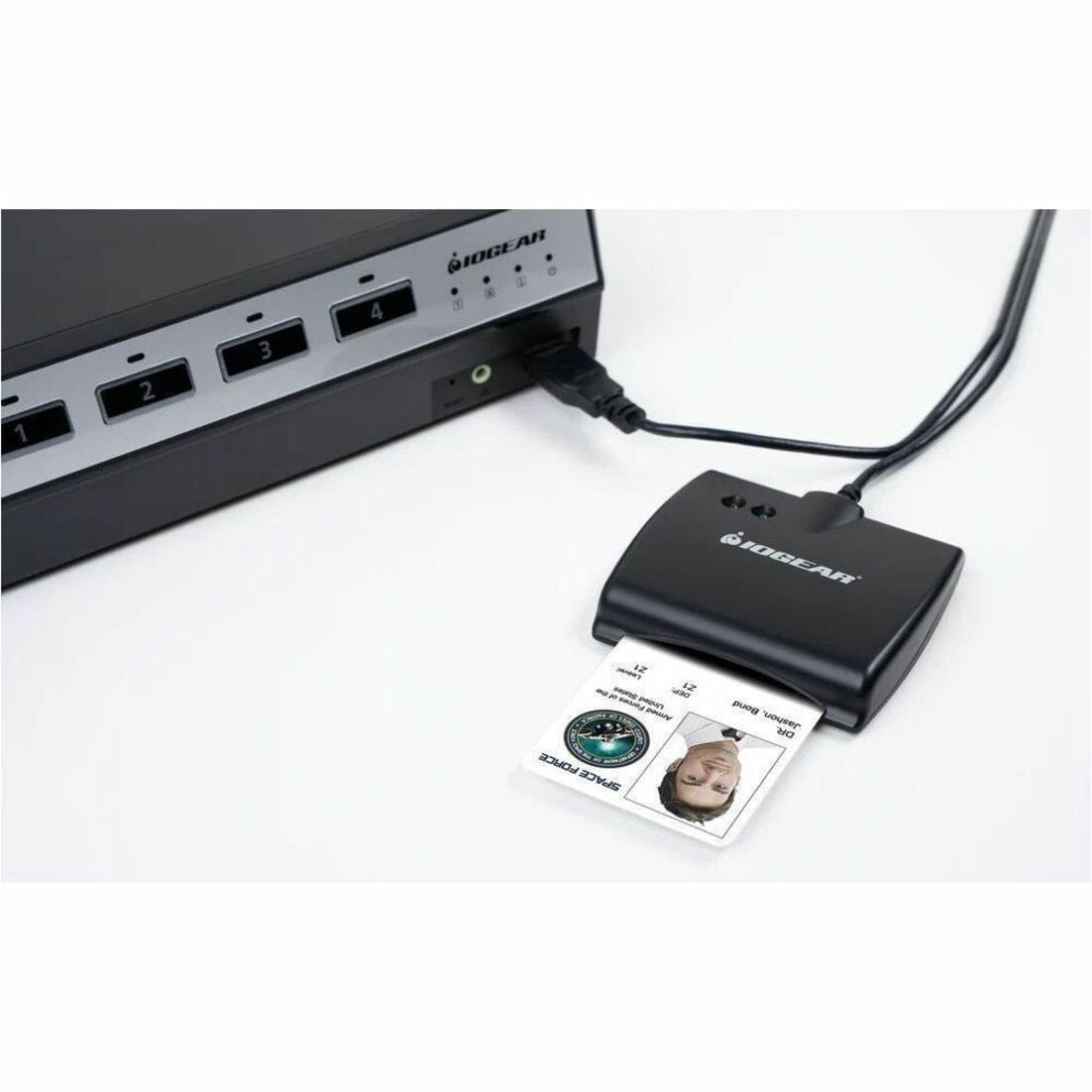 IOGEAR 4-Port 4K Dual View DP/HDMI Secure KVM Switch with Audio and CAC Support