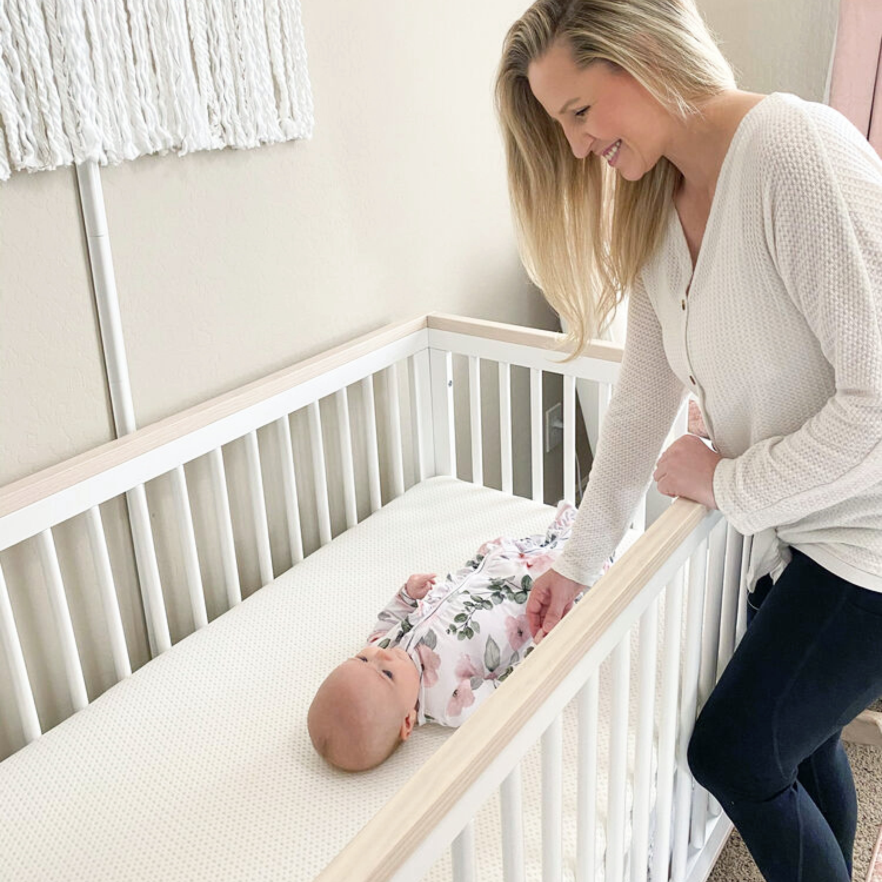 Newton Baby Essential Crib Mattress – Breathable, Washable Infant & Toddler Mattress with Firm Support, All-Stages, Infant to Toddler, GREENGUARD Gold Certified - White