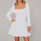 thumbnail image 2 of Mini vestido de manga larga para mujer - Vestido corto con cuello cuadrado perlado y volantes en el dobladillo, vestido elegante para novias y fiestas, mezcla de poliéster, 2 of 3