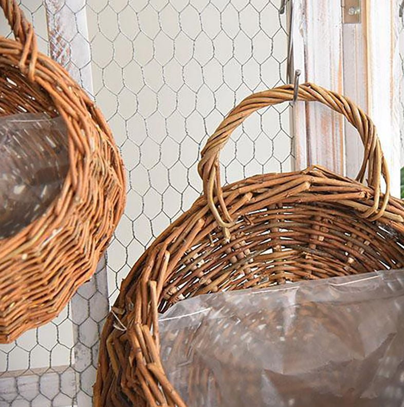 AFACUHX Wicker Woven Hanging Basket with Handle Handmade Rattan Planter Hanging Flower Storage Pot for Home Garden Patio Wedding Hanging Wall Basket Decorations