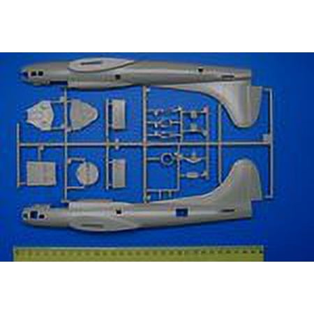 アカデミー(Academy) 1/72 B-17F メンフィスベル AM12495 プラモデル