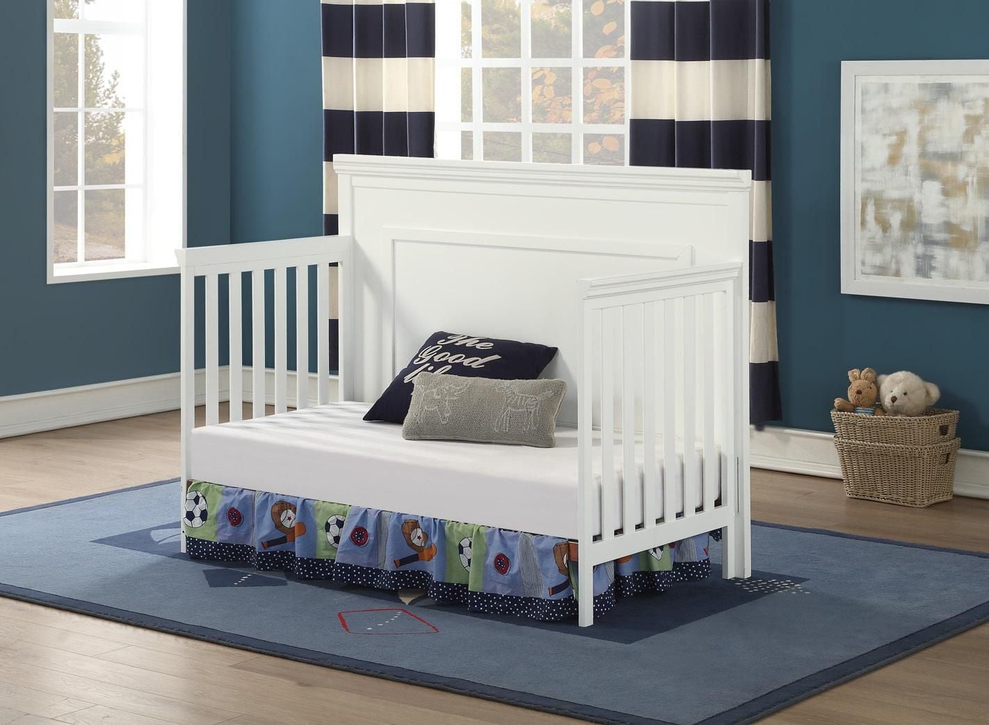 Concord Baby Lucas 4-in-1 Baby Crib