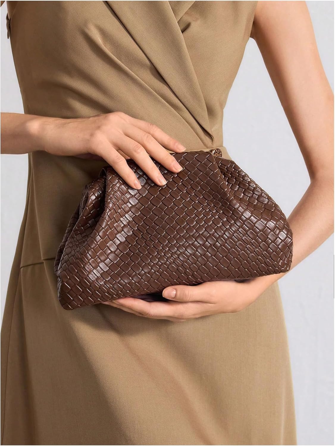 Women's Woven Evening Bag Dumpling Clutch Purse No Strap Handbags Elegant Faux PU Leather Clutch Bag | Woven, No Strap, Elegant, Faux PU Leather