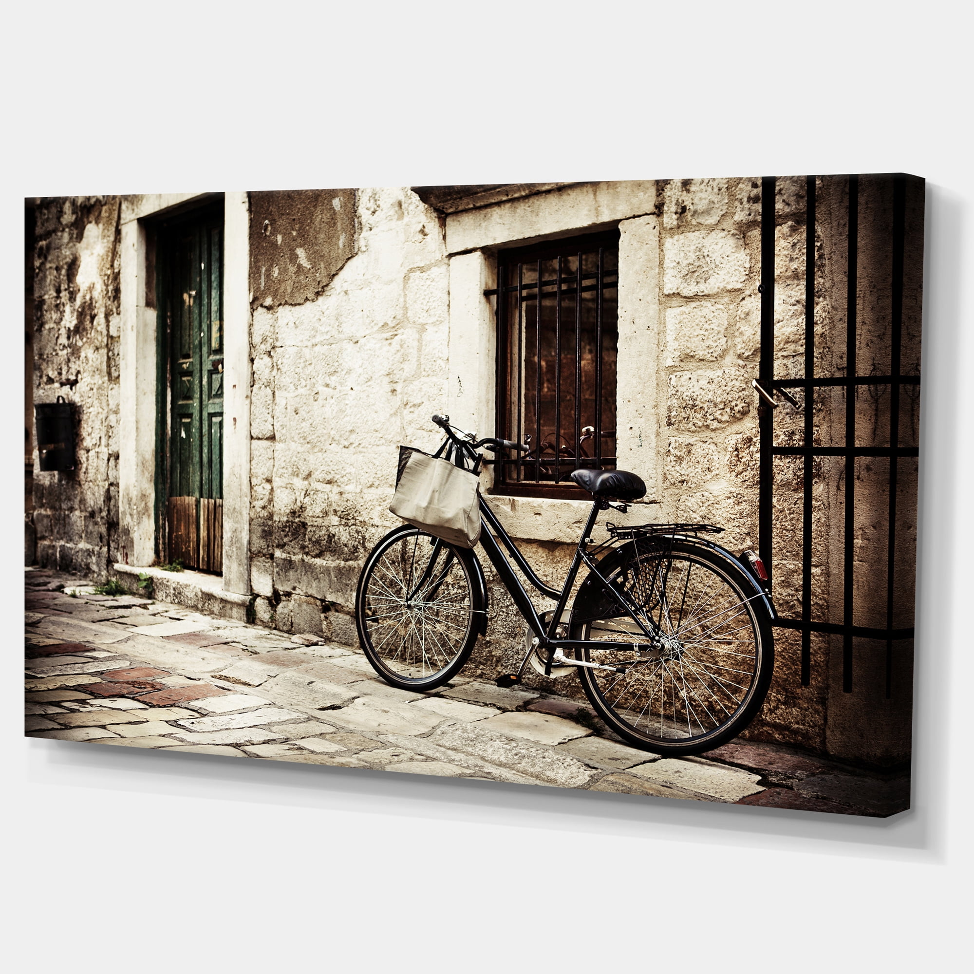 Designart 'Bicycle with Shopping Bag ' Landscape Photo Canvas Art Print