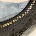thumbnail image 3 of Bolsos de moda para mujer Bolso hobo en forma de U con patrón de cocodrilo para informal (negro) Sywqhk Para Estrenar, 3 of 8
