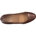 thumbnail image 2 of Womens naturalizer Michelle Classic Dress Pumps, Caramel Leather, 2 of 6