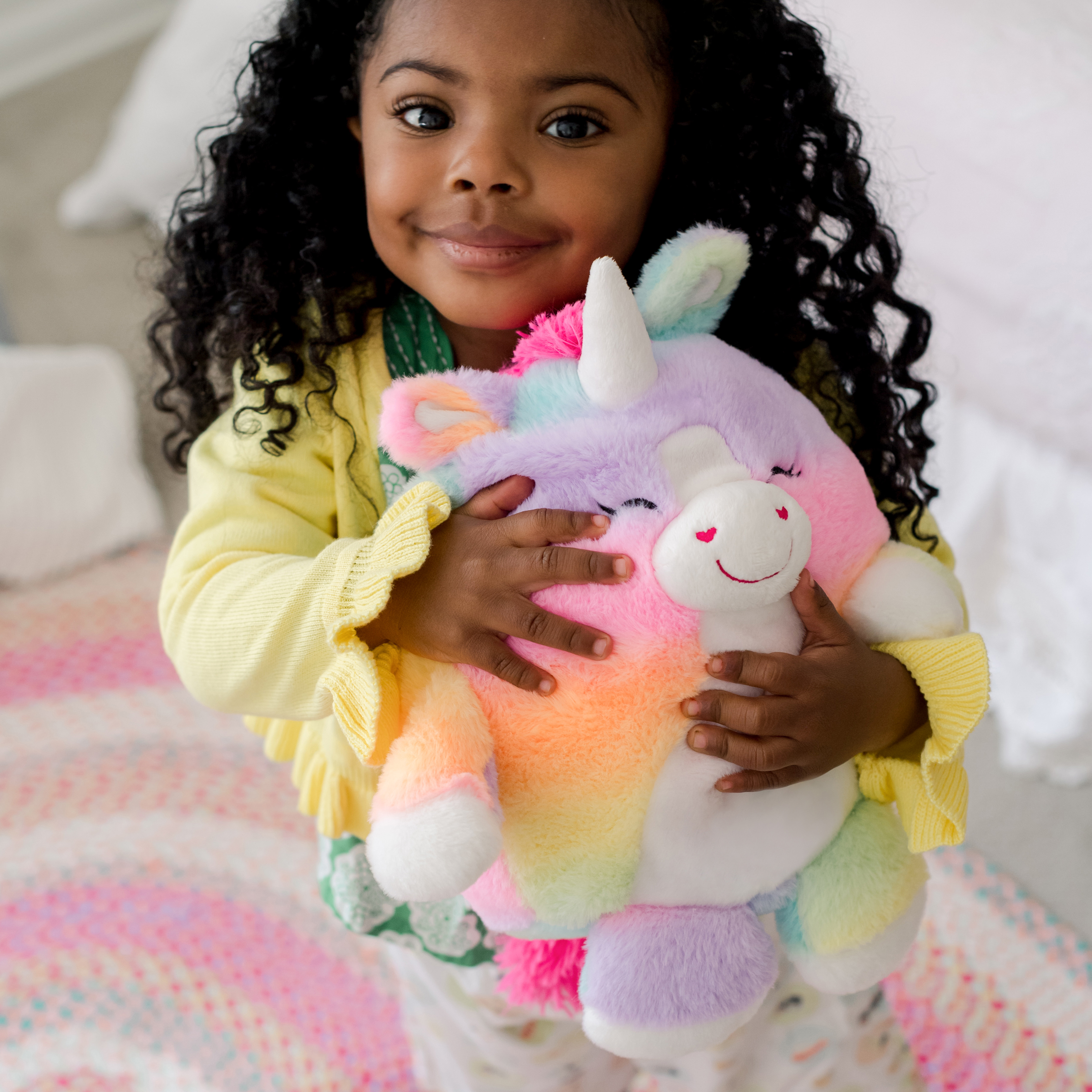 Animal Adventure® Wild for Style™ 2-in-1 Transformable Character Cape & Plush Pal – Unicorn - image 5 of 7