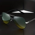 thumbnail image 2 of Retro Large Frame Polarized Metal Glasses for Men - Stylish Toad Mirrors, Anti-Glare Driving Mirrors, Durable Frames, Wide Vision, Classic Design, Trendy Accessories, 2 of 5