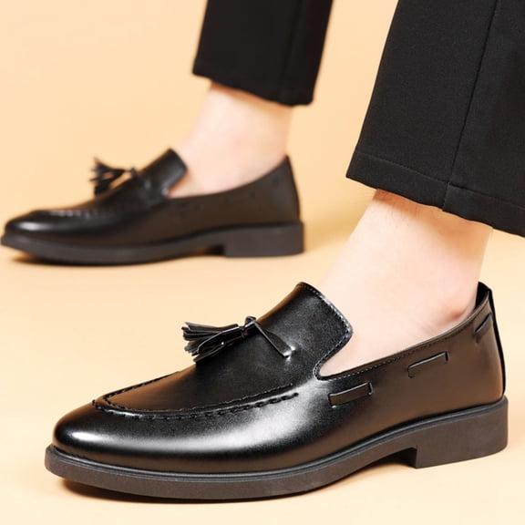 Wowcloth Men's Casual Loafers – Comfortable Slip-On Driving Shoes with Tassel Detail and Smooth Leather for Spring Summer Fashion Footwear