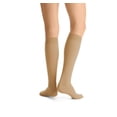 thumbnail image 2 of Medias de Compresión JOBST Opaque SoftFit 15-20 mmHg hasta la Rodilla, 2 of 6