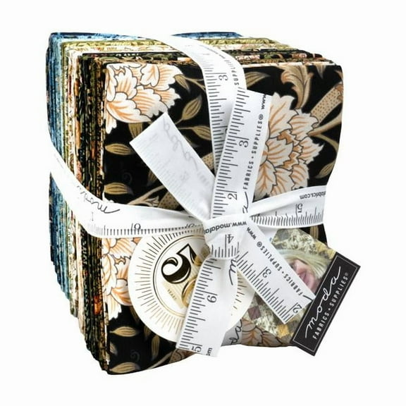 Moda - Morris Manor Fat Quarter Bundle by Barbara Brackman 33 pcs