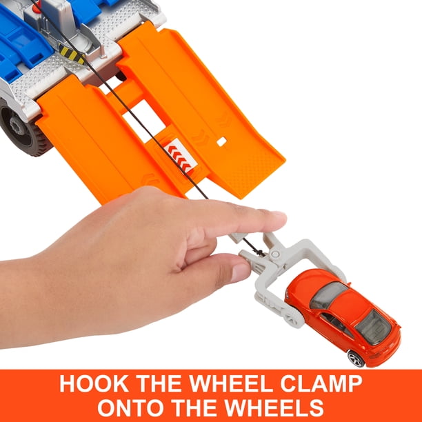 Matchbox Tow & Repair Truck for Indoor Playground Activities