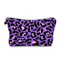 thumbnail image 1 of (Estampado de guepardo morado) Lindo bolso de maquillaje de viaje Bolsa de cosméticos Bolsa pequeña Regalo para mujeres Pequeño pero espacioso, 1 of 5
