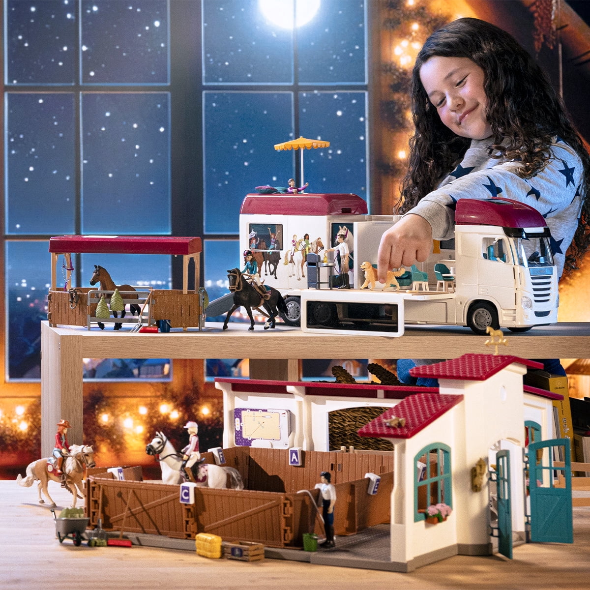 Schleich Horse Club - 179PC Peppertree Riding Arena Playset with Horses, Riders, Dressage Cards and Accessories - Horse Figures and Toys for Kids 5+ - 42639