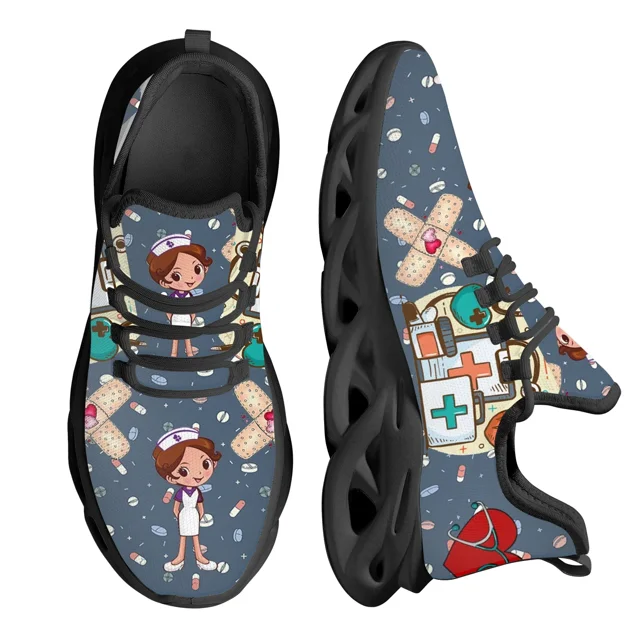 Zapatos de enfermera para mujer, blancos, con dibujos animados, cómodos, transpirables, con plataforma, de malla tejida