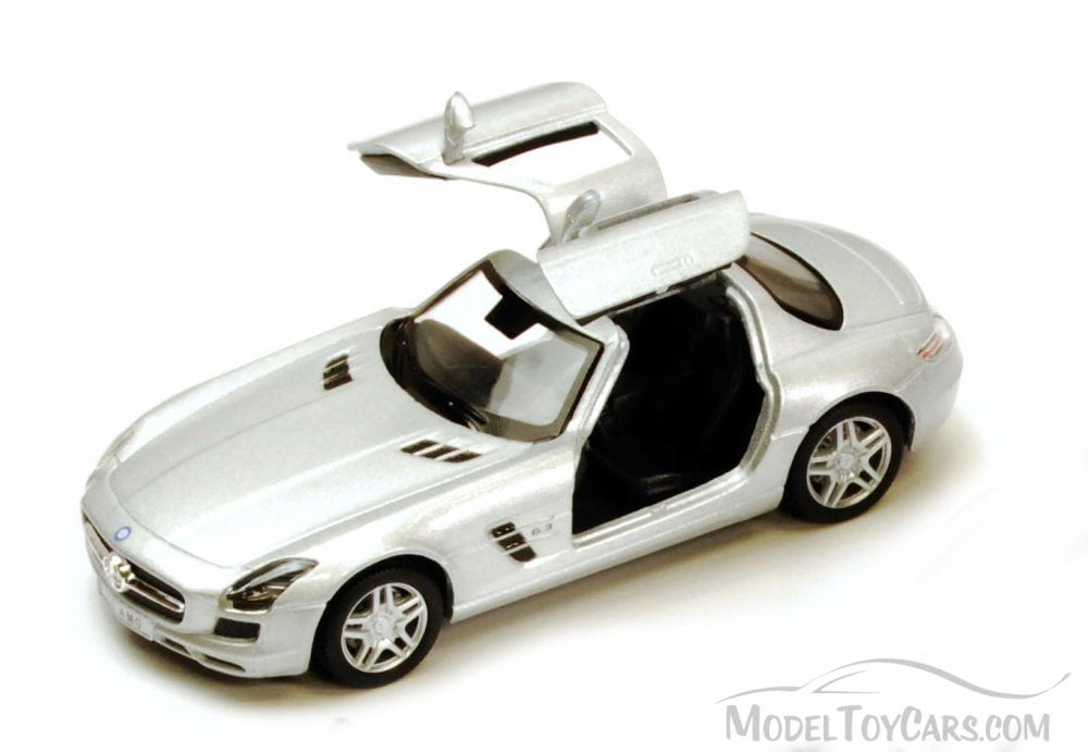 1:43 Scale Mercedes-Benz SLS 6.3 AMG in White Top Mark Diecast Model Age 3+ 