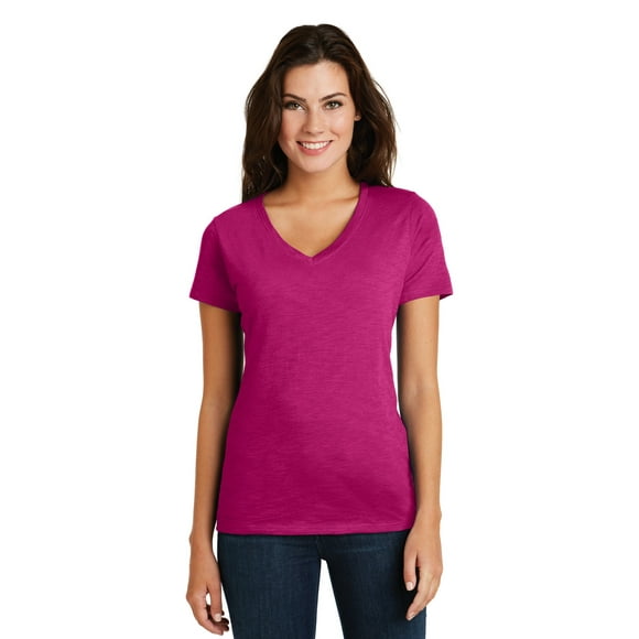 Camiseta con cuello en V para mujer Super Slub™ de District Made®. DM3501 Rosa Azalea M Distrito DM3501