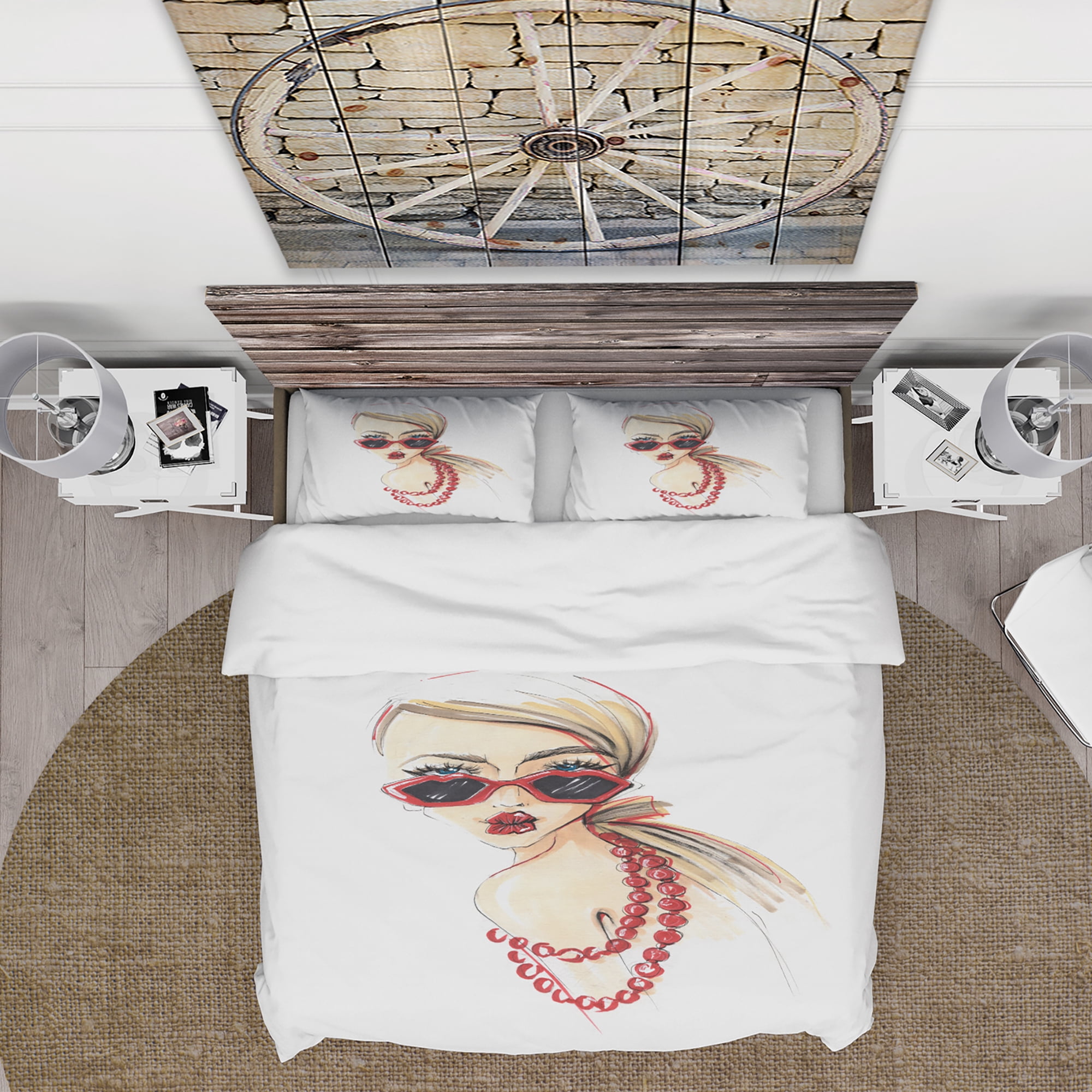 Designart 'Beautiful girls send an air kiss' Glamour Duvet Cover Set