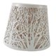 thumbnail image 1 of Pantalla metálica para lámpara colgante con diseño de árbol grabado. Pequeño blanco, 1 of 9